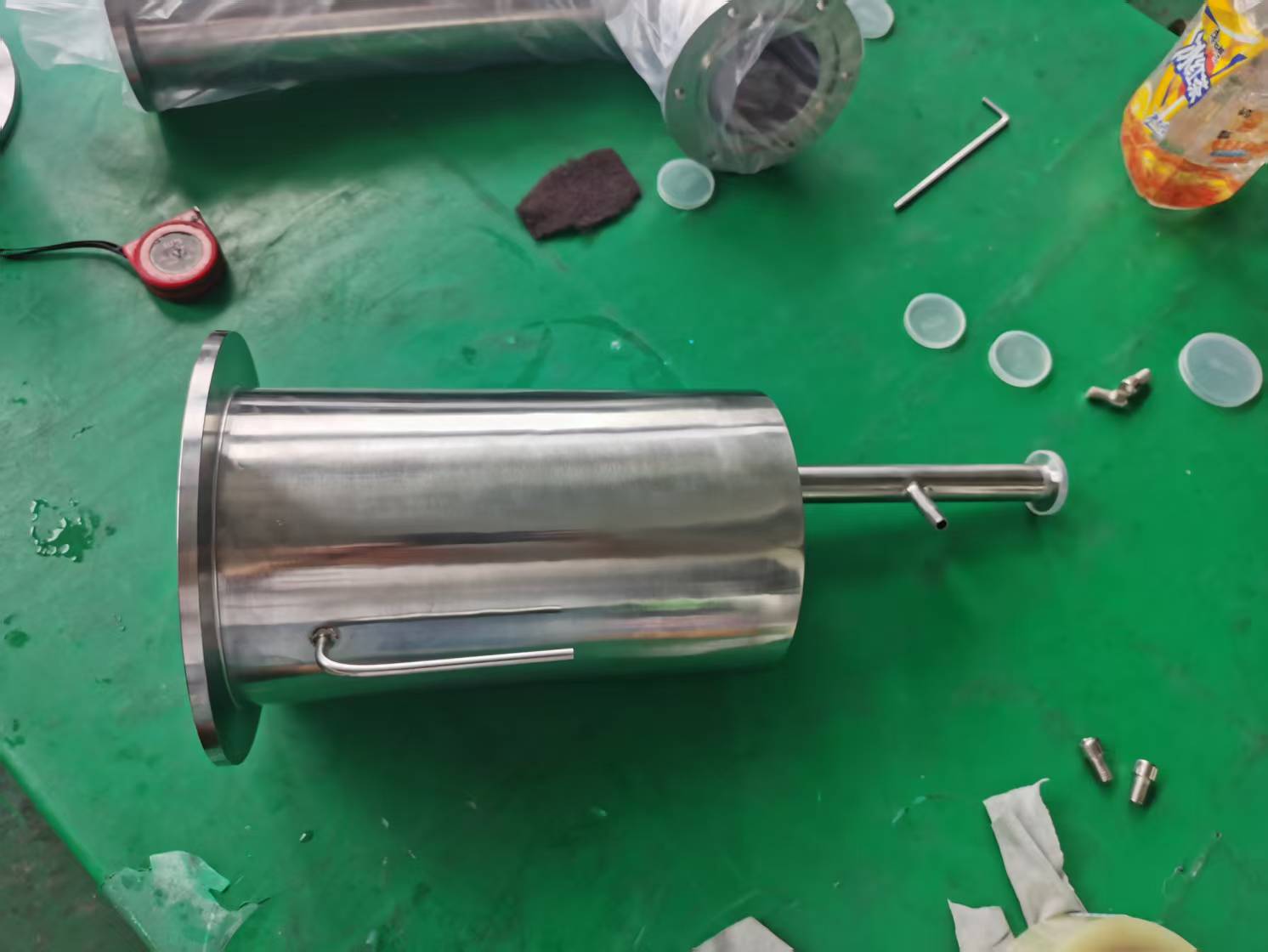 Cylindrical cavity-2